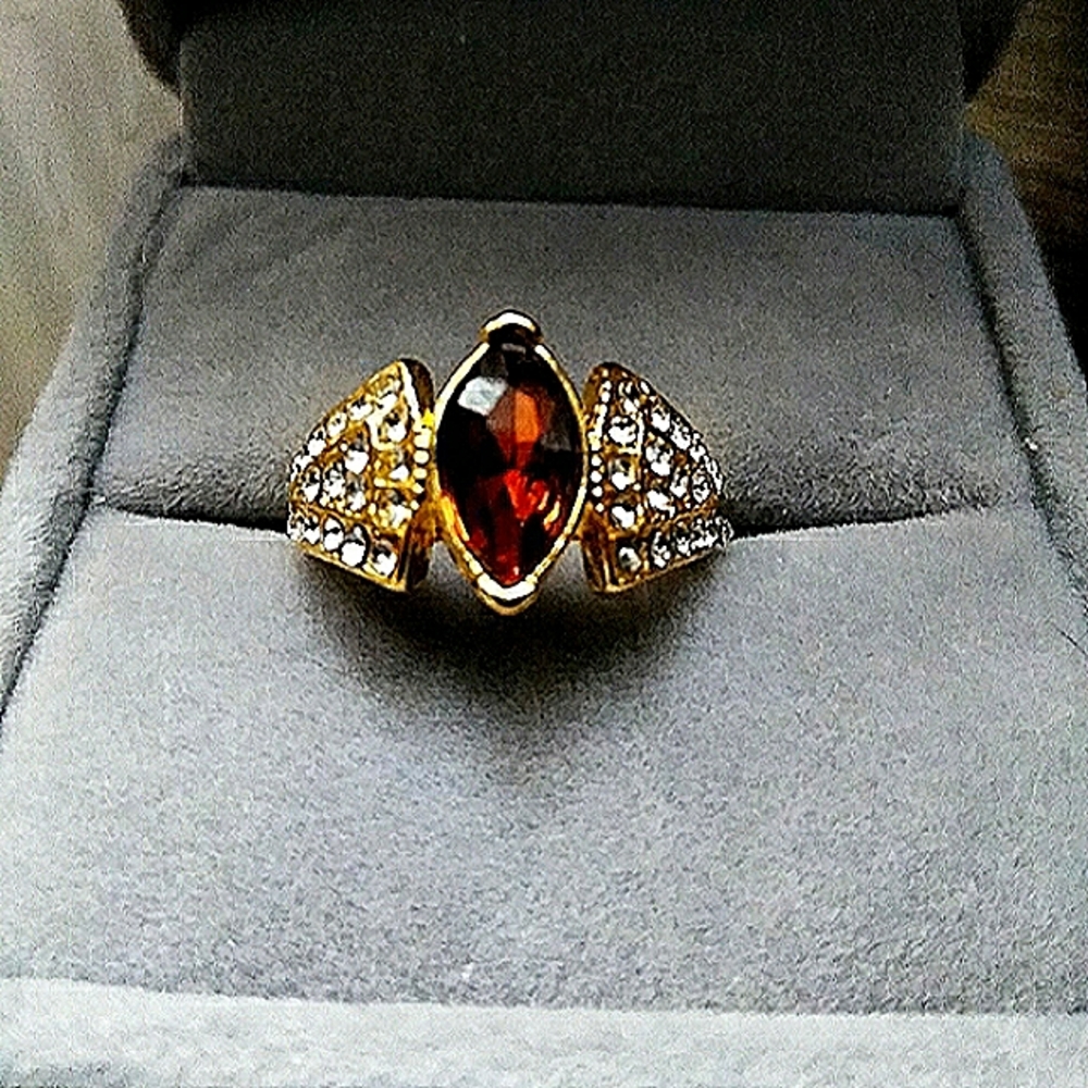 Gold Emerald Ring